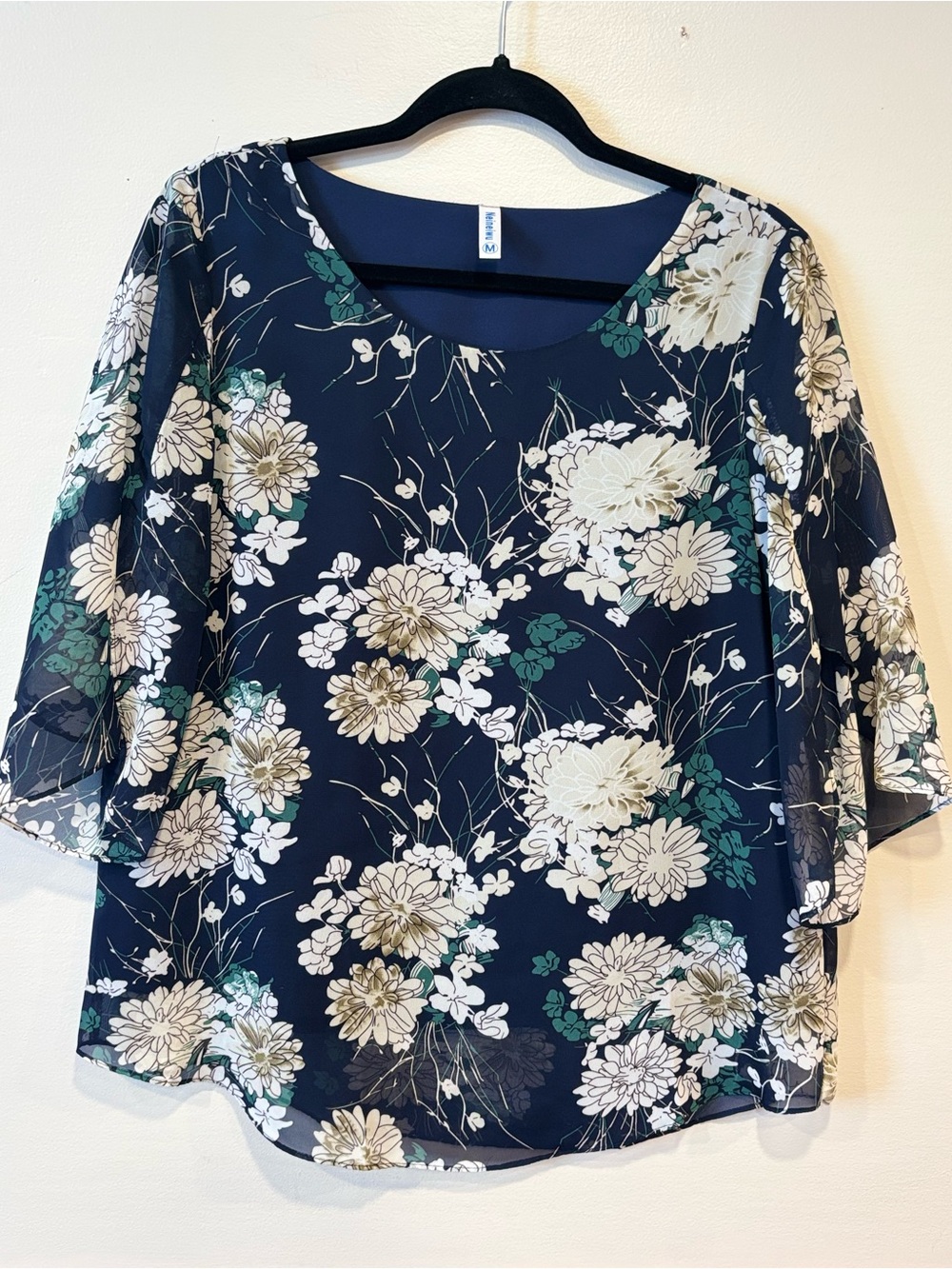 Amazon Neineiwu Floral 3/4 Bell Sleeve Scoop Neck Chiffon Blouse Women's Medium